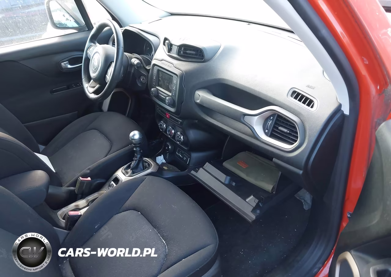 2015 Jeep Renegade Latitude VIN:ZACCJBBH3FPB77508 - 5