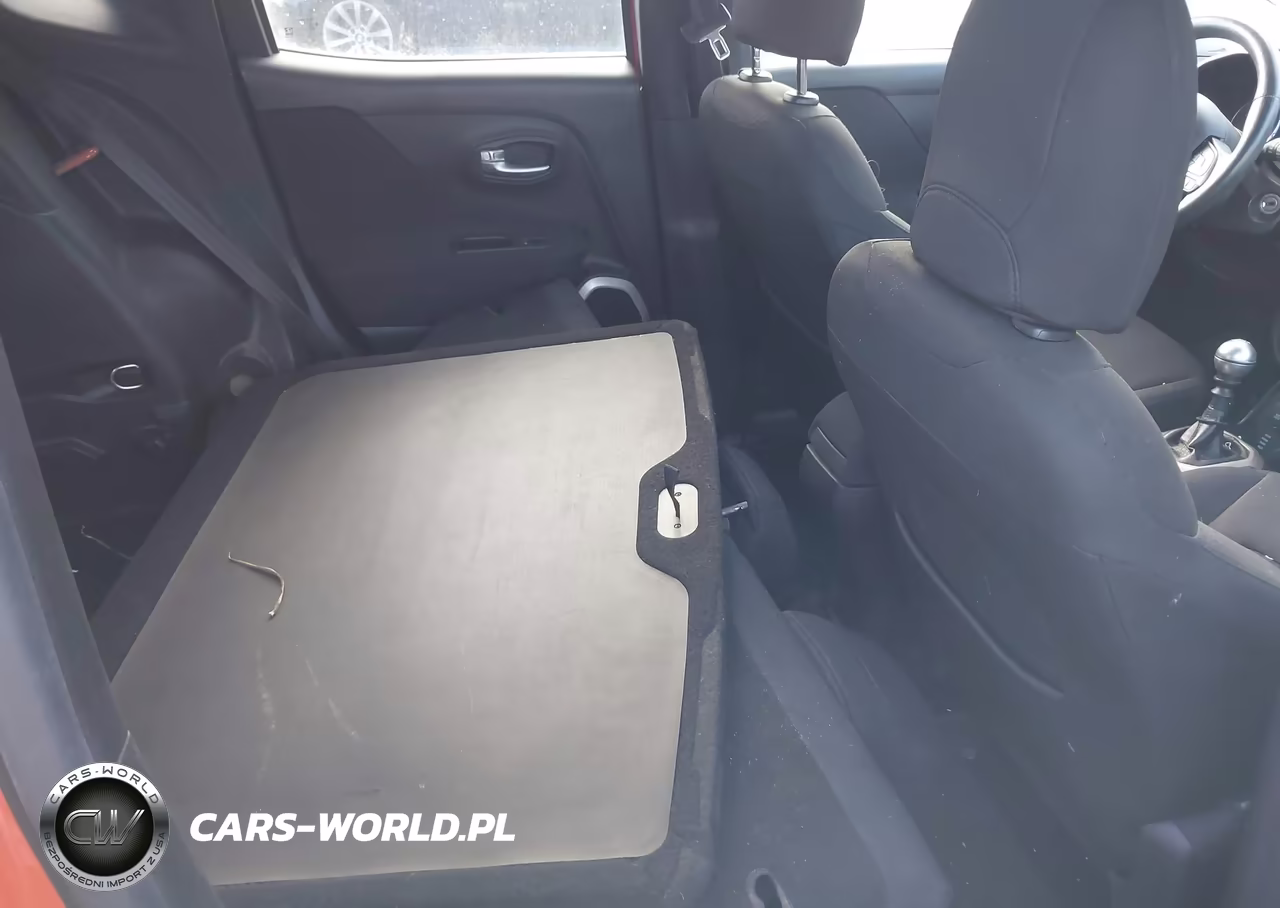 2015 Jeep Renegade Latitude VIN:ZACCJBBH3FPB77508 - 8