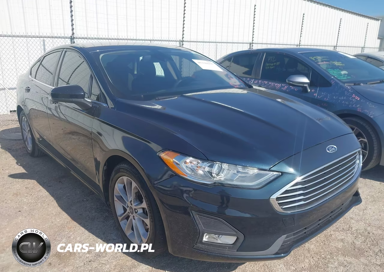 2020 Ford Fusion Se – zdjęcie 1 z 16