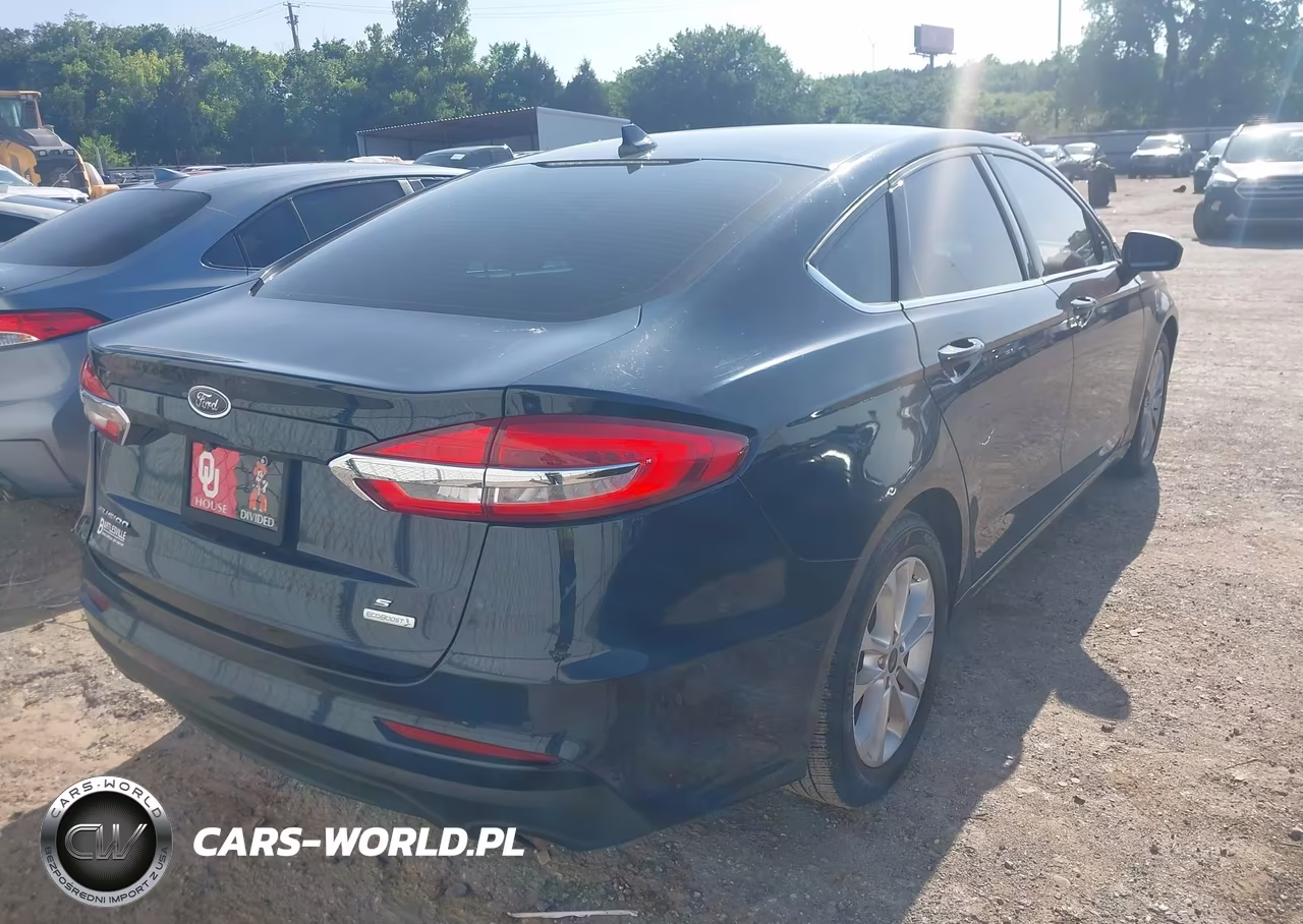 2020 Ford Fusion Se VIN:3FA6P0HD2LR162316 - 4