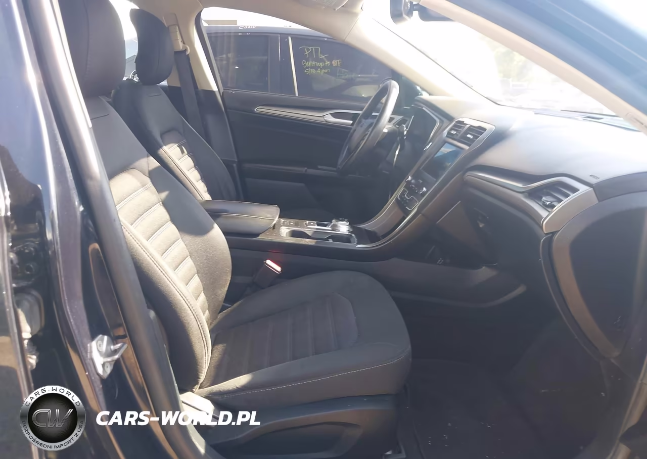 2020 Ford Fusion Se VIN:3FA6P0HD2LR162316 - 5