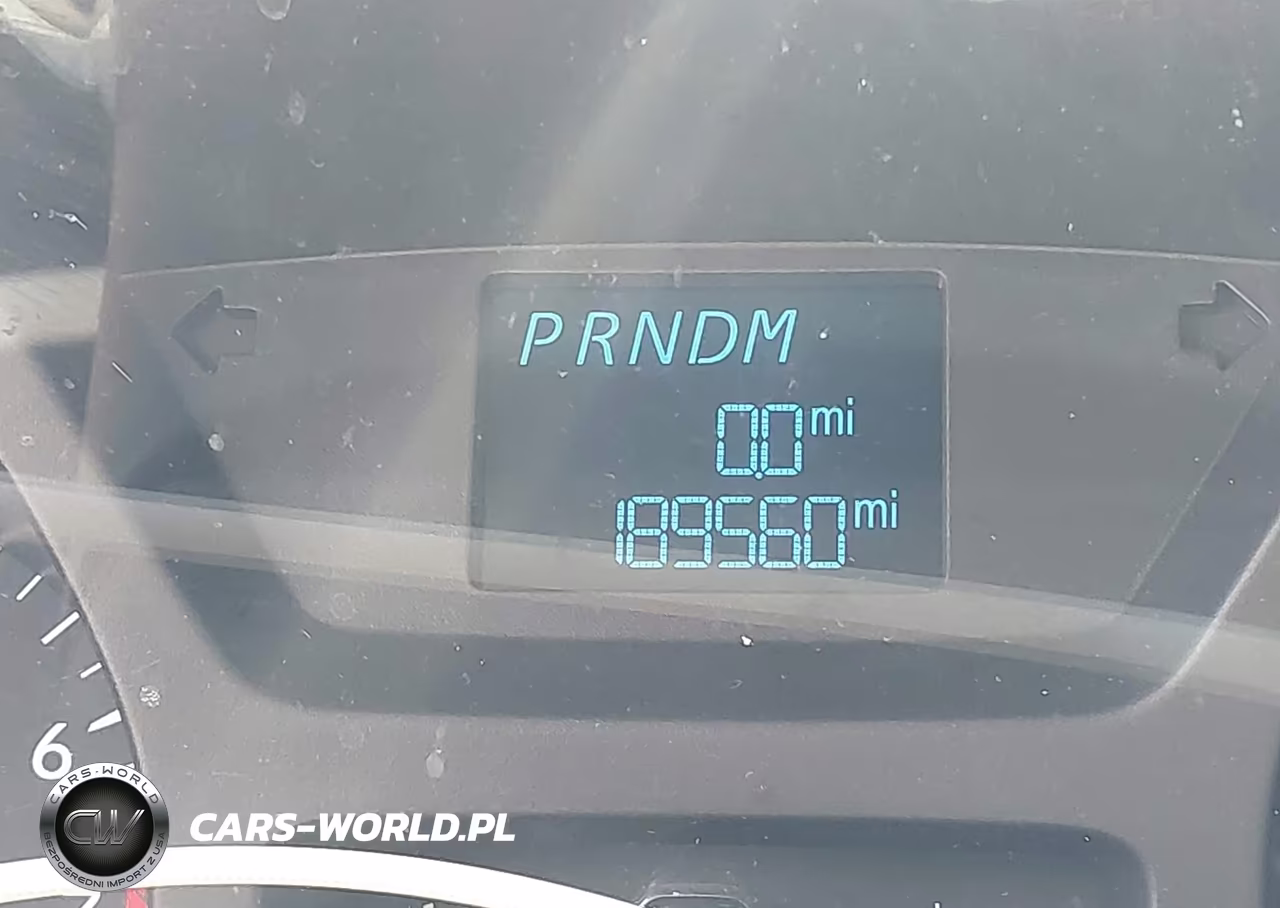 2017 Ford Transit-250 VIN:1FTYR2ZMXHKB14243 - 15