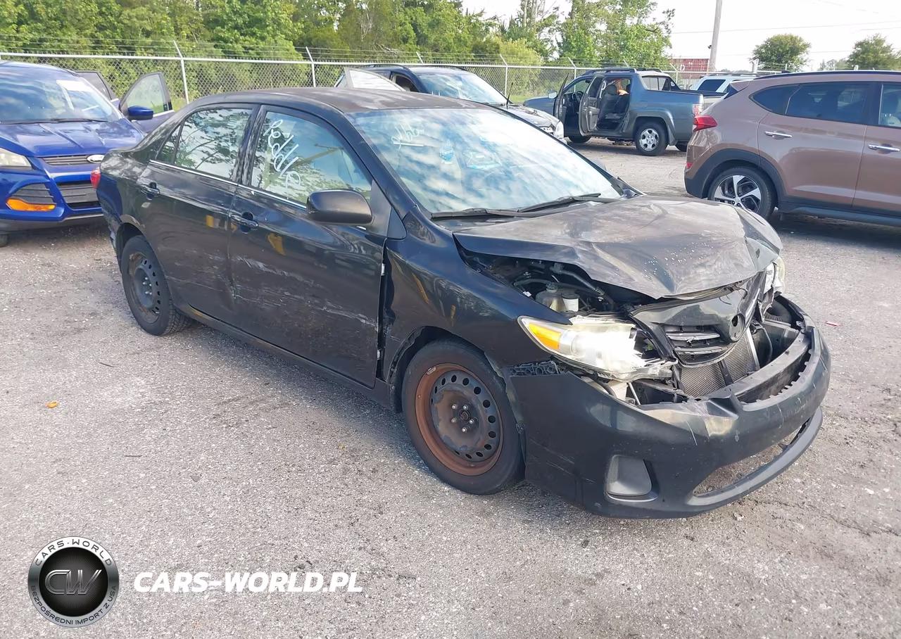 2013 Toyota Corolla Le – zdjęcie 1 z 16