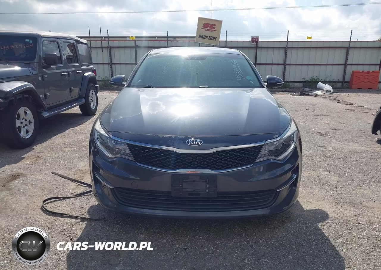 2018 Kia Optima Lx VIN:KNAGT4L38J5214187 - 12