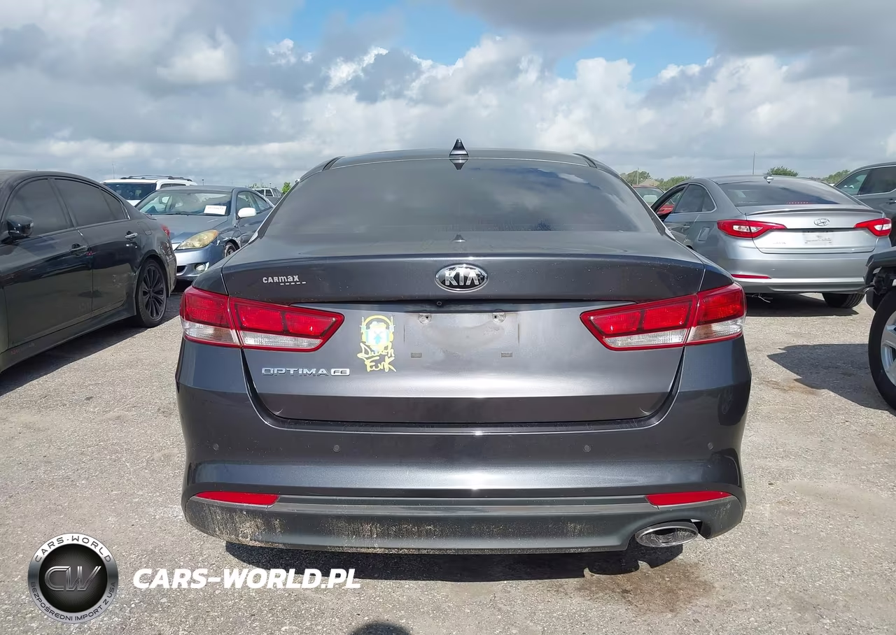 2018 Kia Optima Lx VIN:KNAGT4L38J5214187 - 16