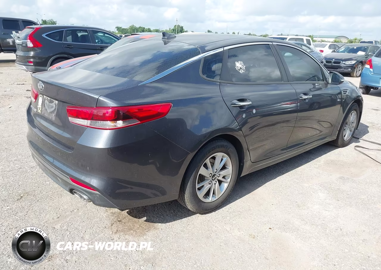 2018 Kia Optima Lx VIN:KNAGT4L38J5214187 - 4