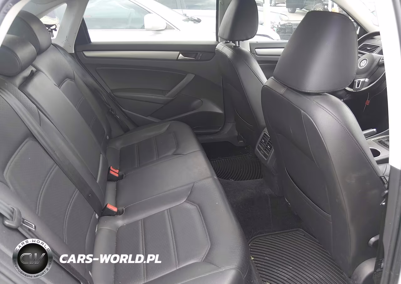 2014 Volkswagen Passat 1.8T Se VIN:1VWBS7A31EC110272 - 8