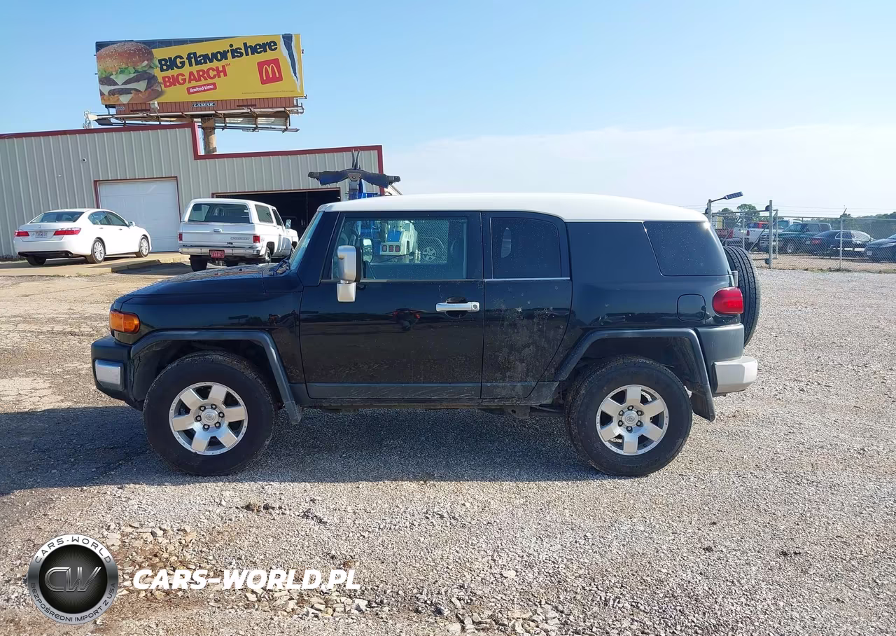 2007 Toyota Fj Cruiser VIN:JTEBU11F070035780 - 14