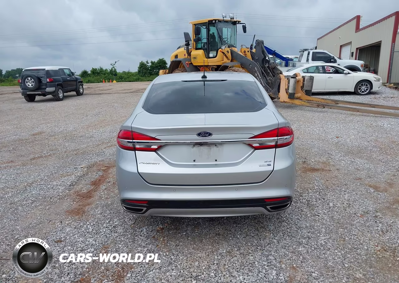 2017 Ford Fusion Se VIN:3FA6P0T99HR405243 - 16