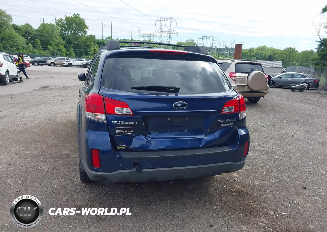 2011 Subaru Outback 2.5I Premium VIN:4S4BRBGC9B3447224 - 12