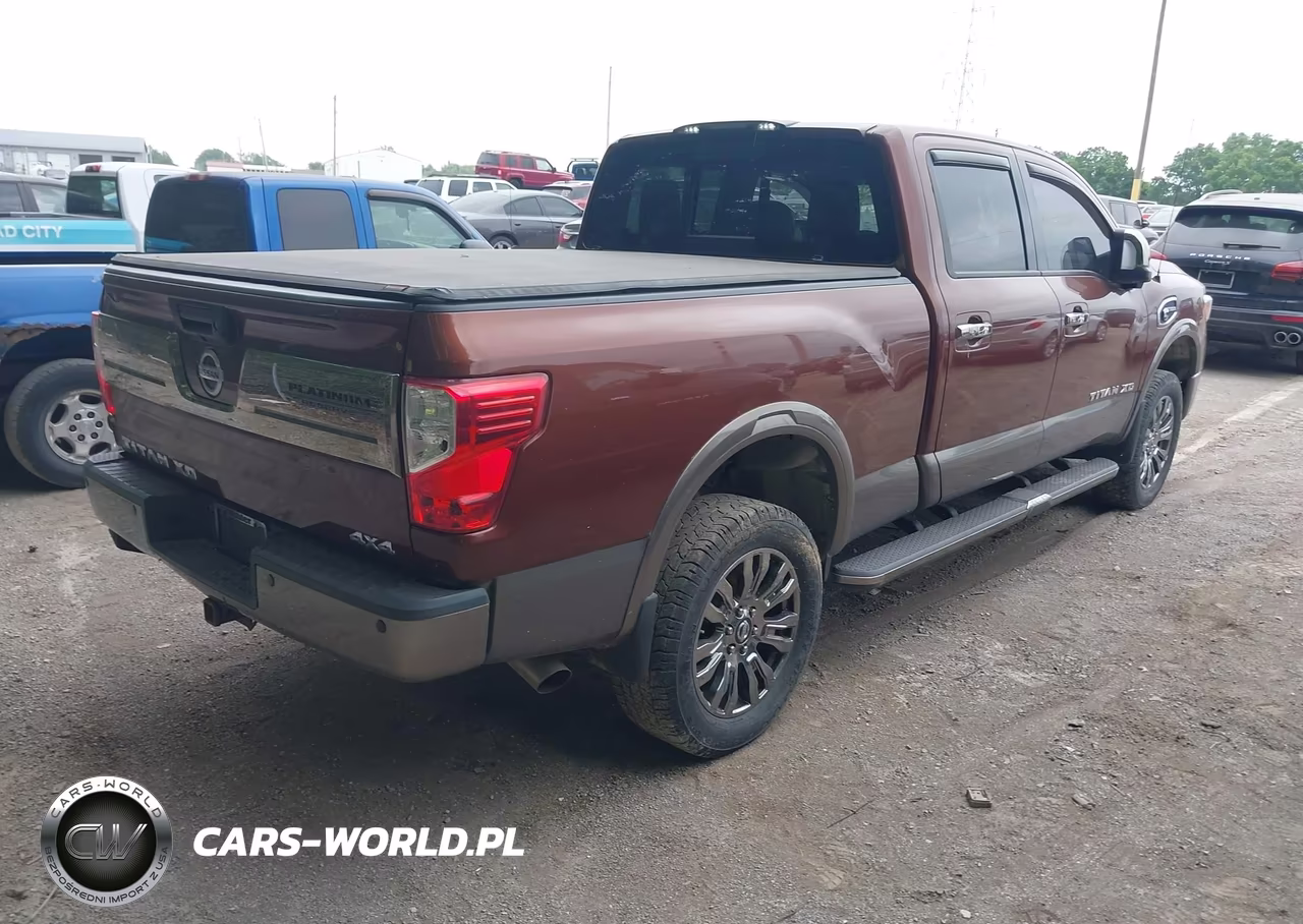 2017 Nissan Titan Xd Platinum Reserve Diesel VIN:1N6BA1F40HN511712 - 4