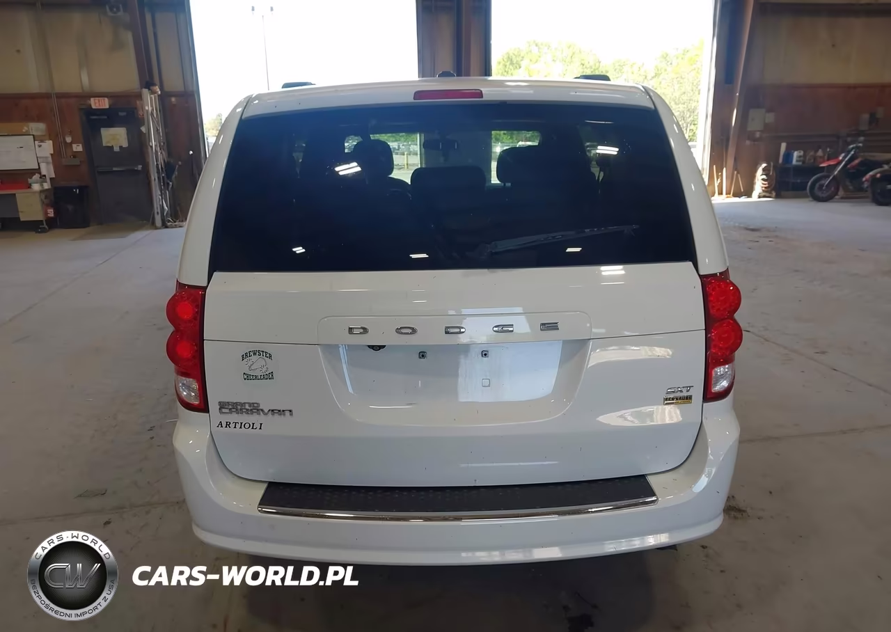2018 Dodge Grand Caravan Sxt VIN:2C4RDGCGXJR224512 - 16