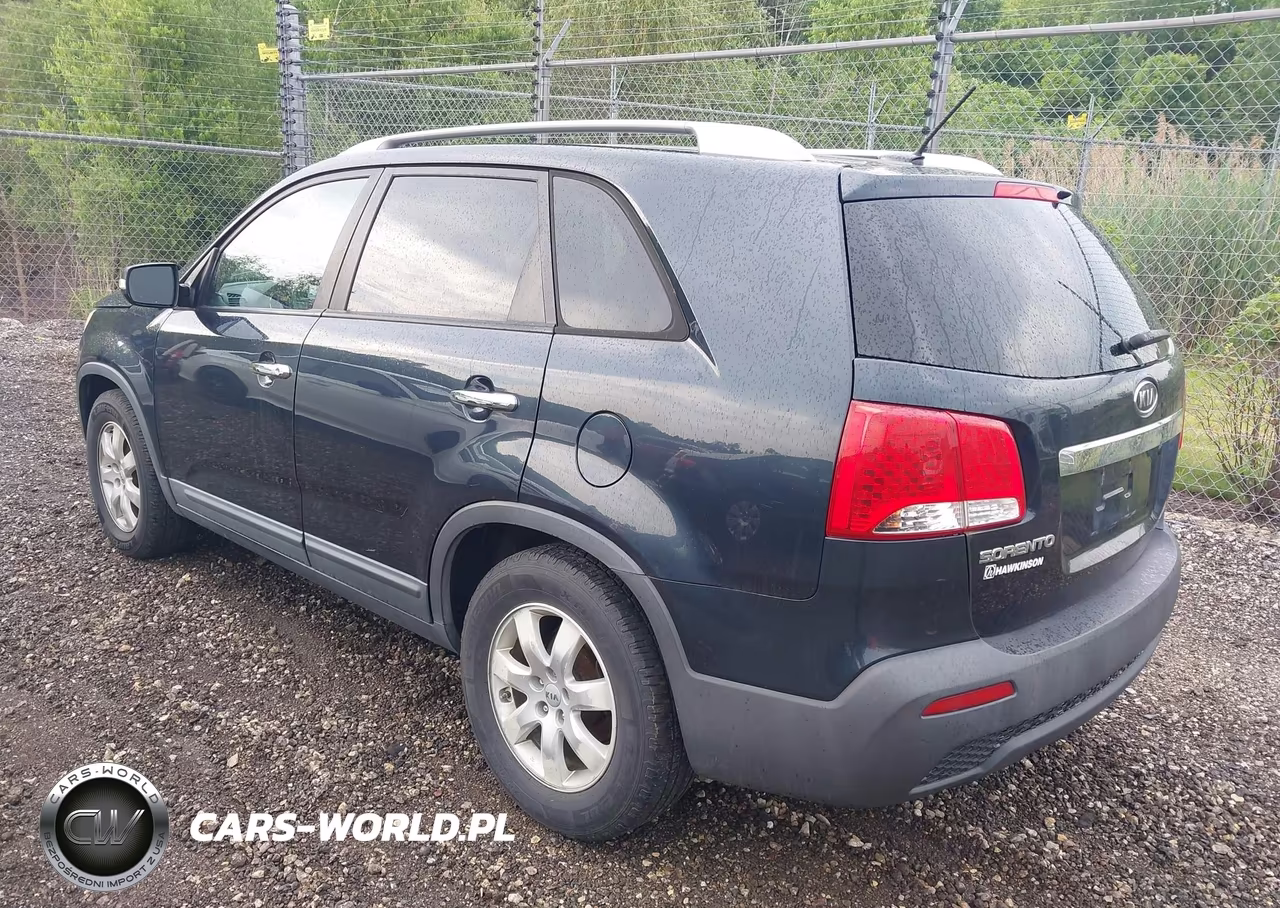 2012 Kia Sorento Lx V6 VIN:5XYKT4A24CG244899 - 3