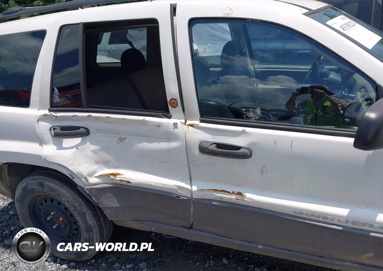 2003 Jeep Grand Cherokee Laredo VIN:1J4GX48S13C614740 - 6