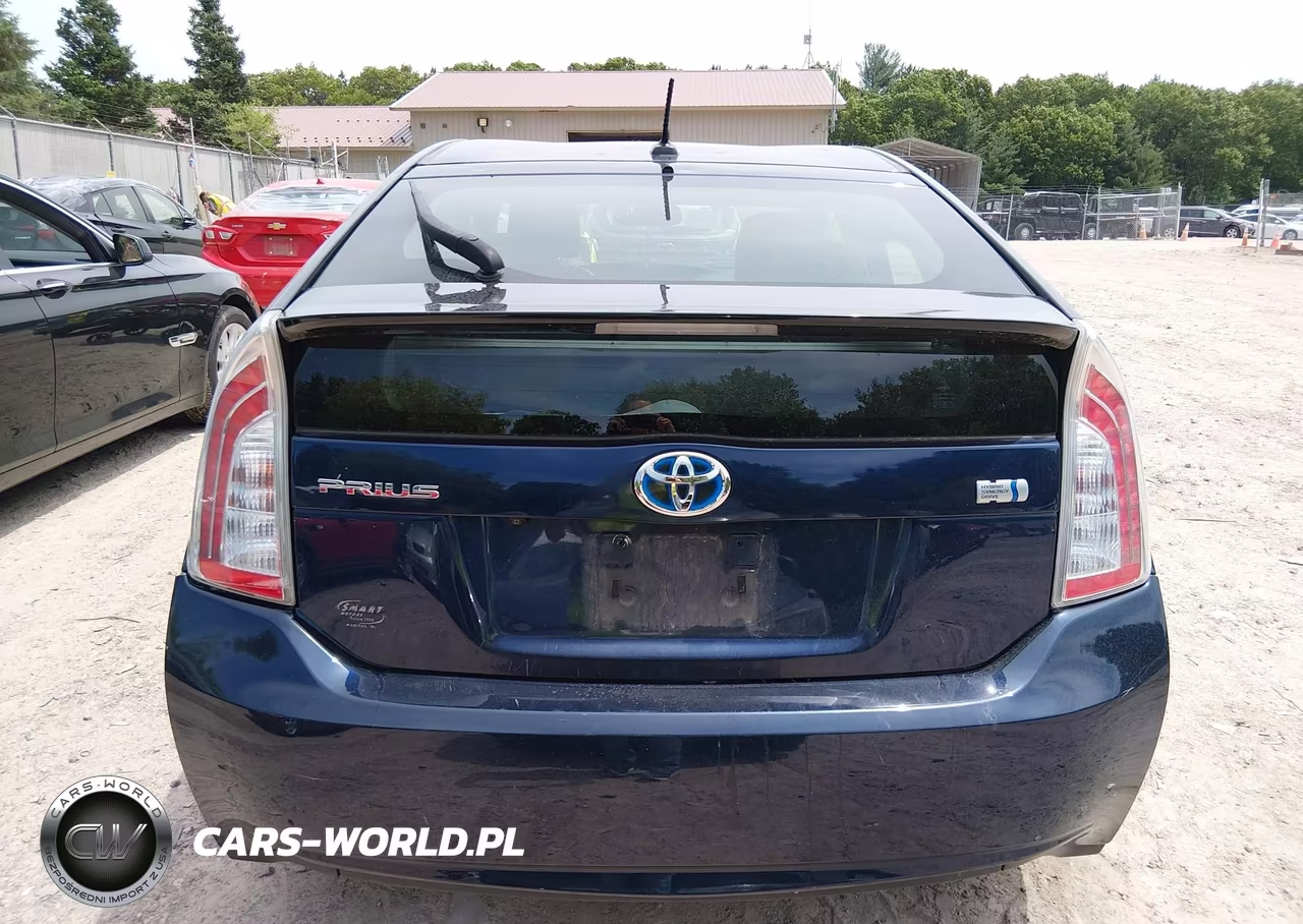 2014 Toyota Prius Four VIN:JTDKN3DU7E1754409 - 16
