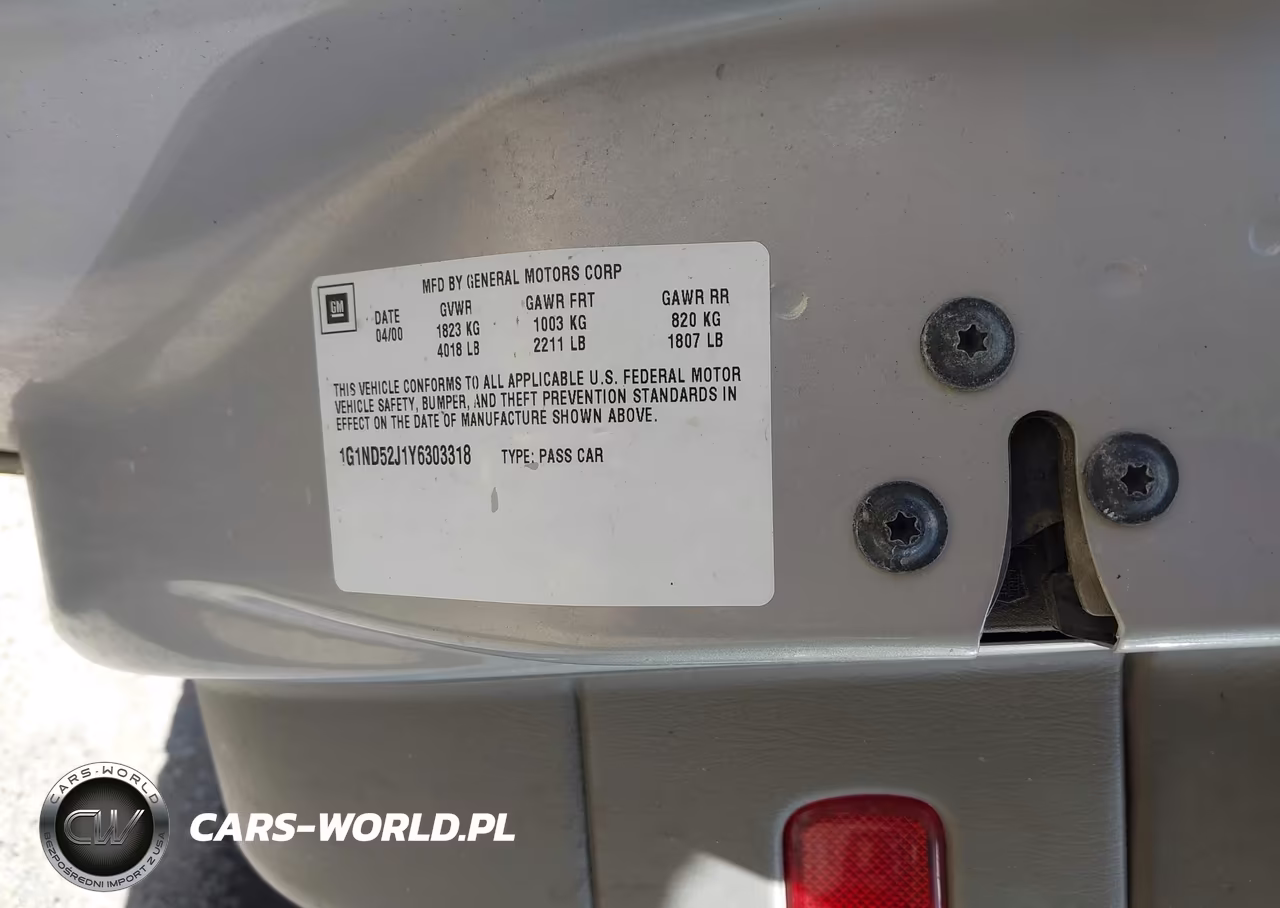 2000 Chevrolet Malibu VIN:1G1ND52J1Y6303318 - 9