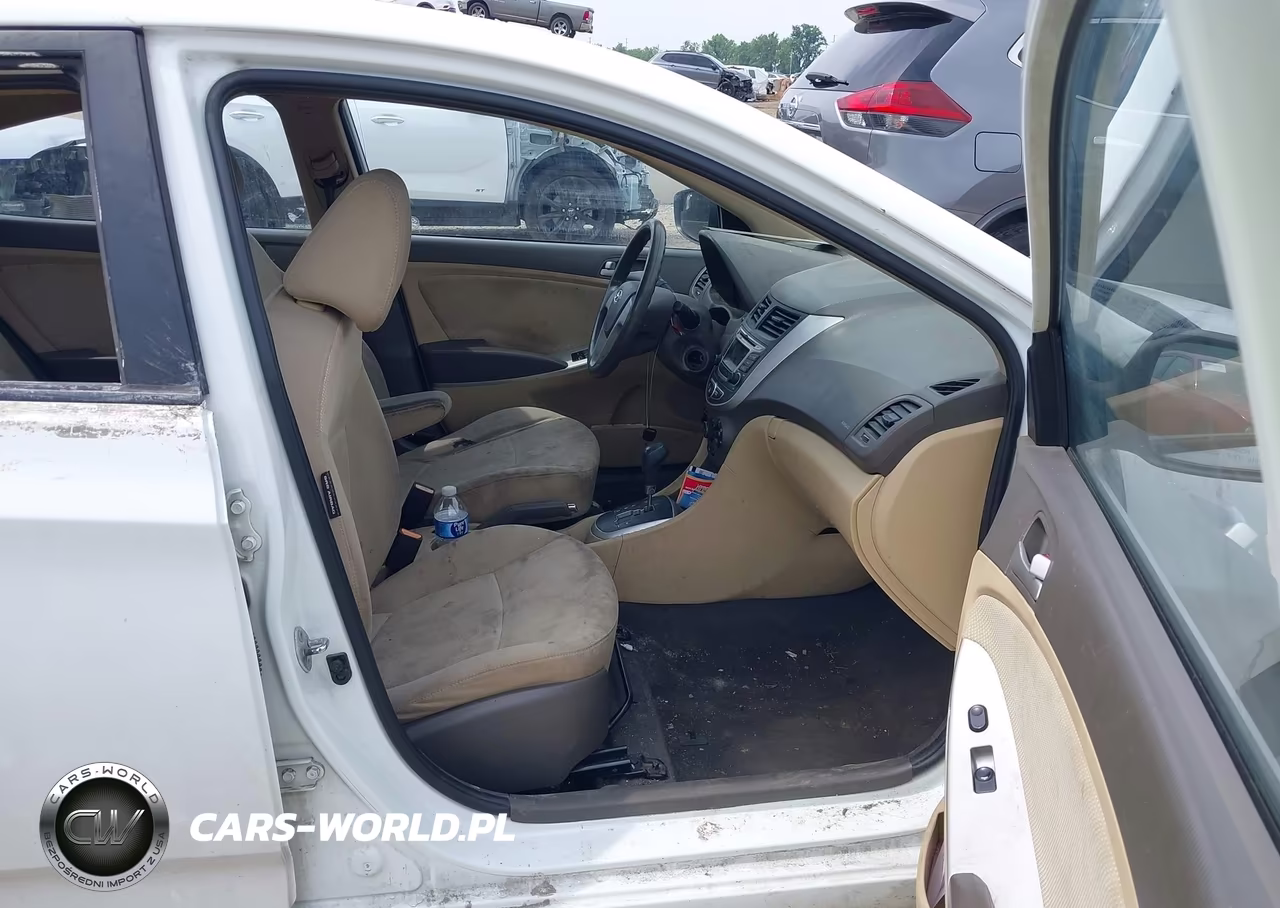 2014 Hyundai Accent Gls VIN:KMHCT4AE3EU751692 - 5