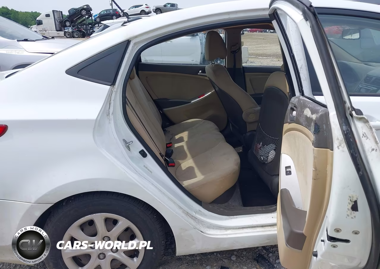 2014 Hyundai Accent Gls VIN:KMHCT4AE3EU751692 - 8