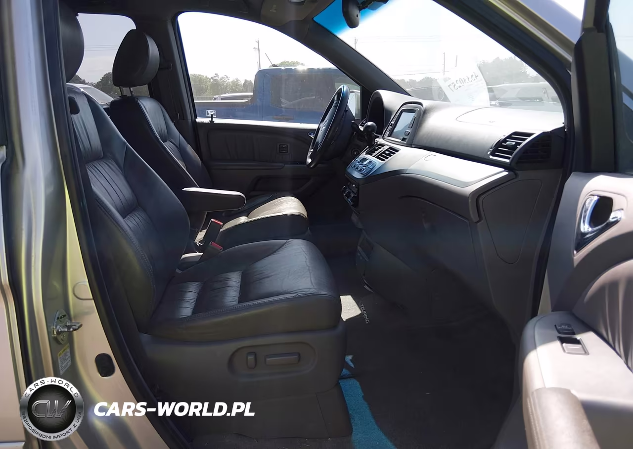 2008 Honda Odyssey Touring VIN:5FNRL38838B035655 - 5