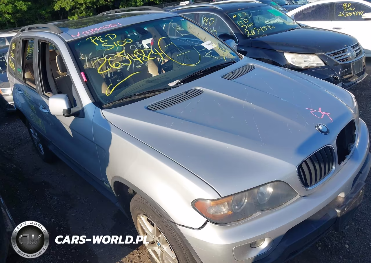 2004 BMW X5 3.0I