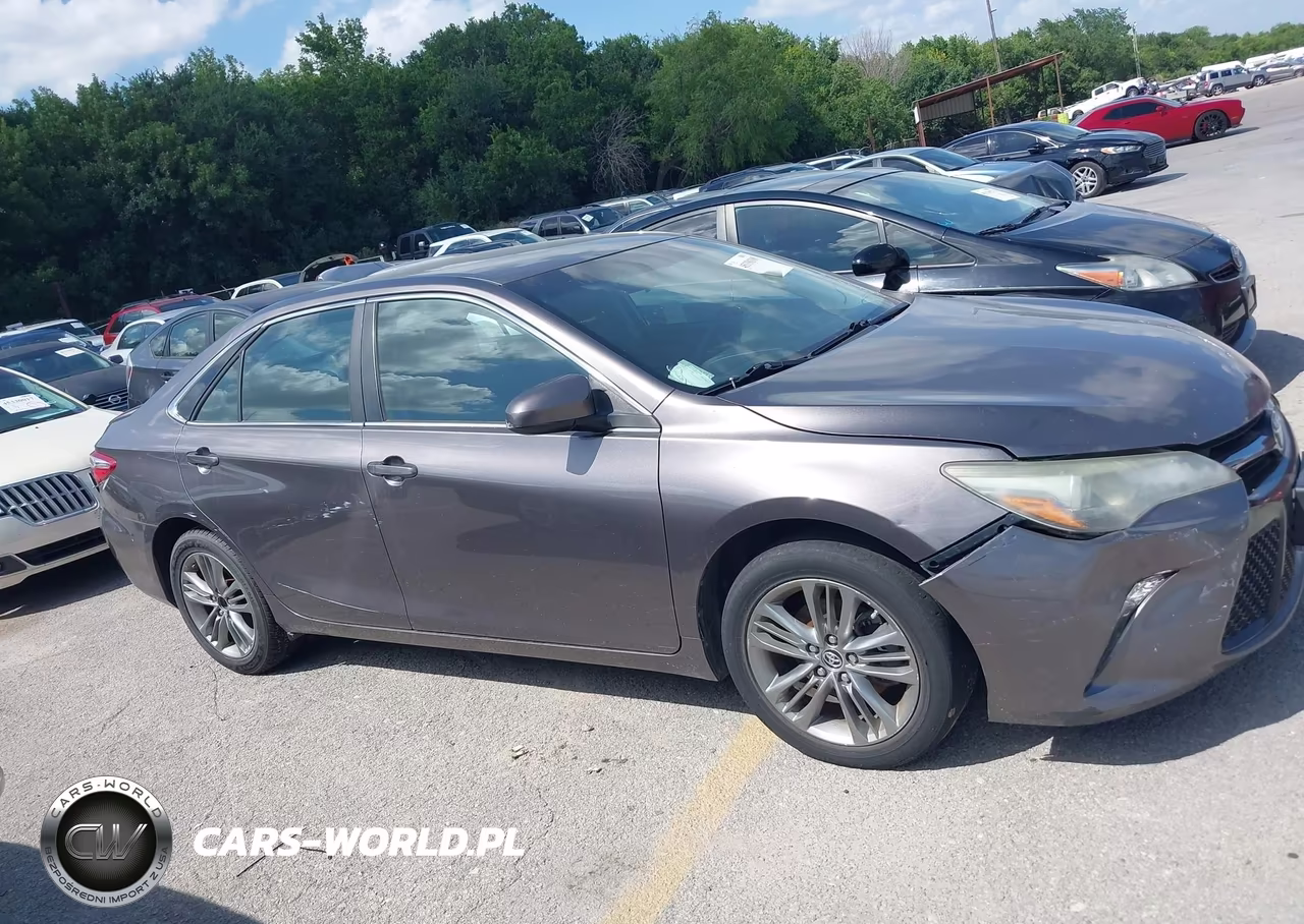 2015 Toyota Camry Se VIN:4T1BF1FK1FU482531 - 13