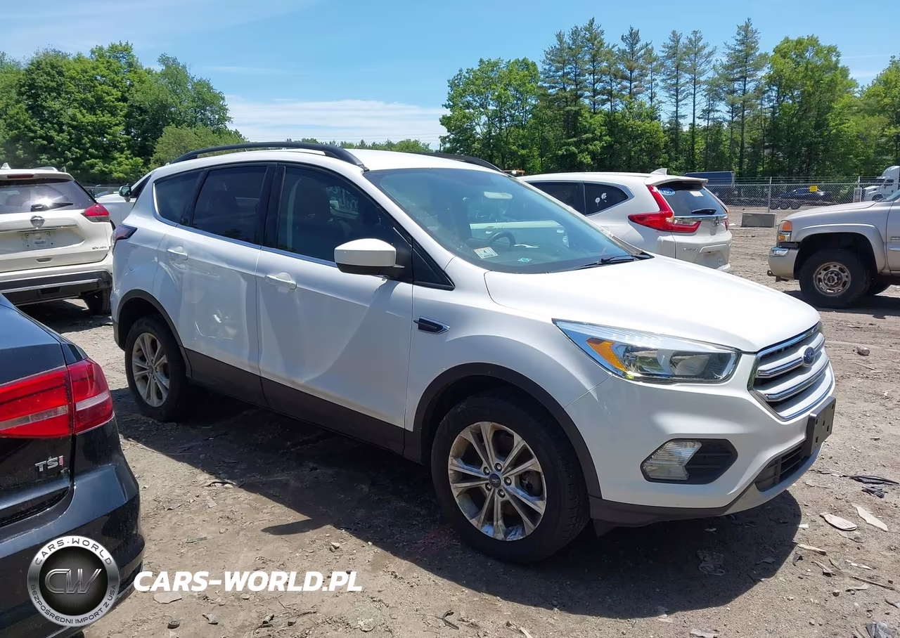 2018 Ford Escape Se VIN:1FMCU9GD6JUA59638 - 13