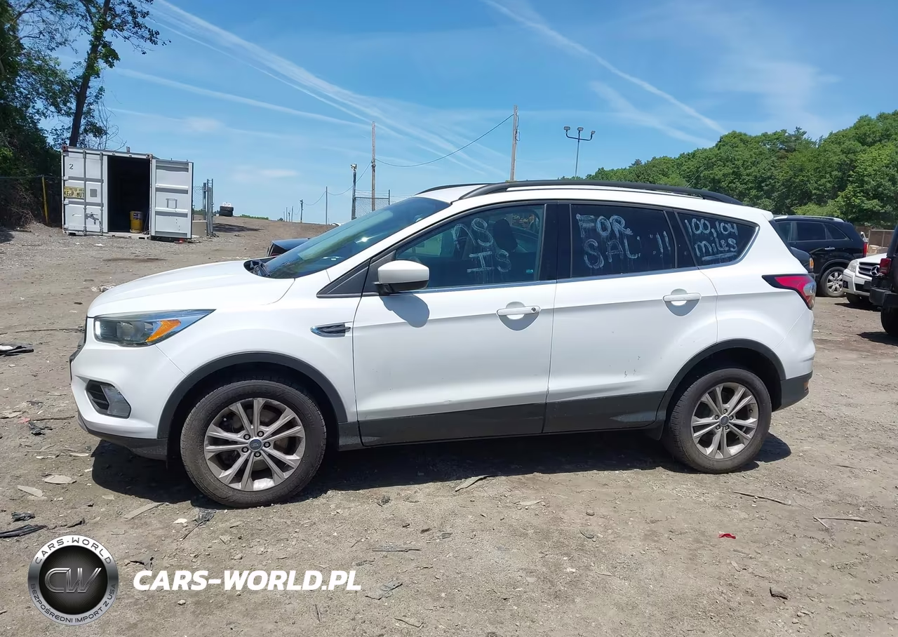 2018 Ford Escape Se VIN:1FMCU9GD6JUA59638 - 14