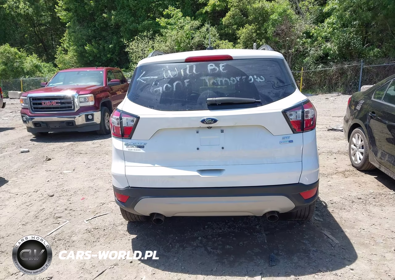2018 Ford Escape Se VIN:1FMCU9GD6JUA59638 - 16