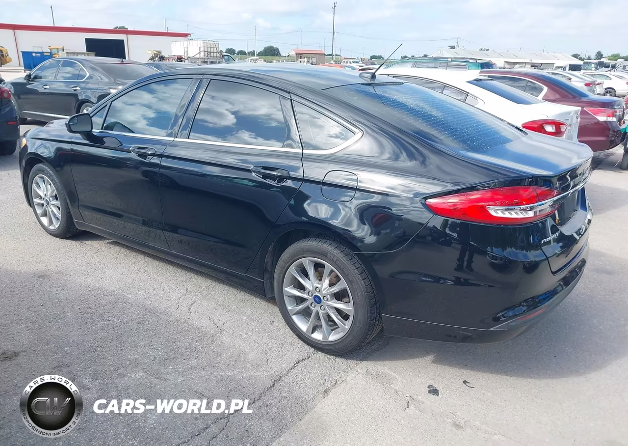 2017 Ford Fusion Se VIN:3FA6P0HD0HR335063 - 3