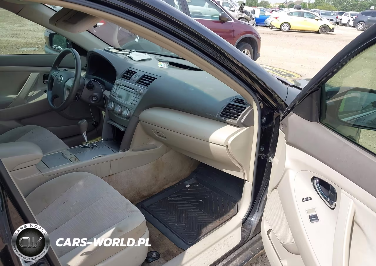 2010 Toyota Camry Le VIN:4T1BF3EK9AU016027 - 5