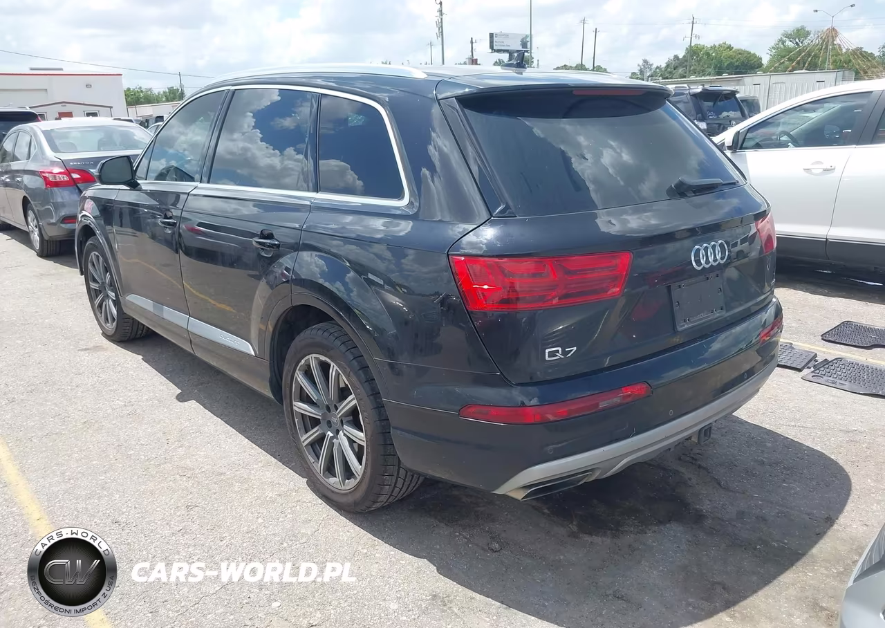 2018 Audi Q7 2.0T Premium VIN:WA1LHAF74JD030669 - 3