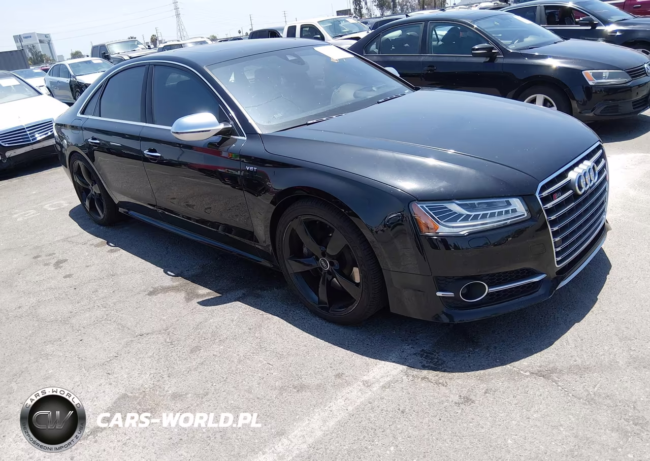 2015 Audi S8 4.0T – zdjęcie 1 z 16