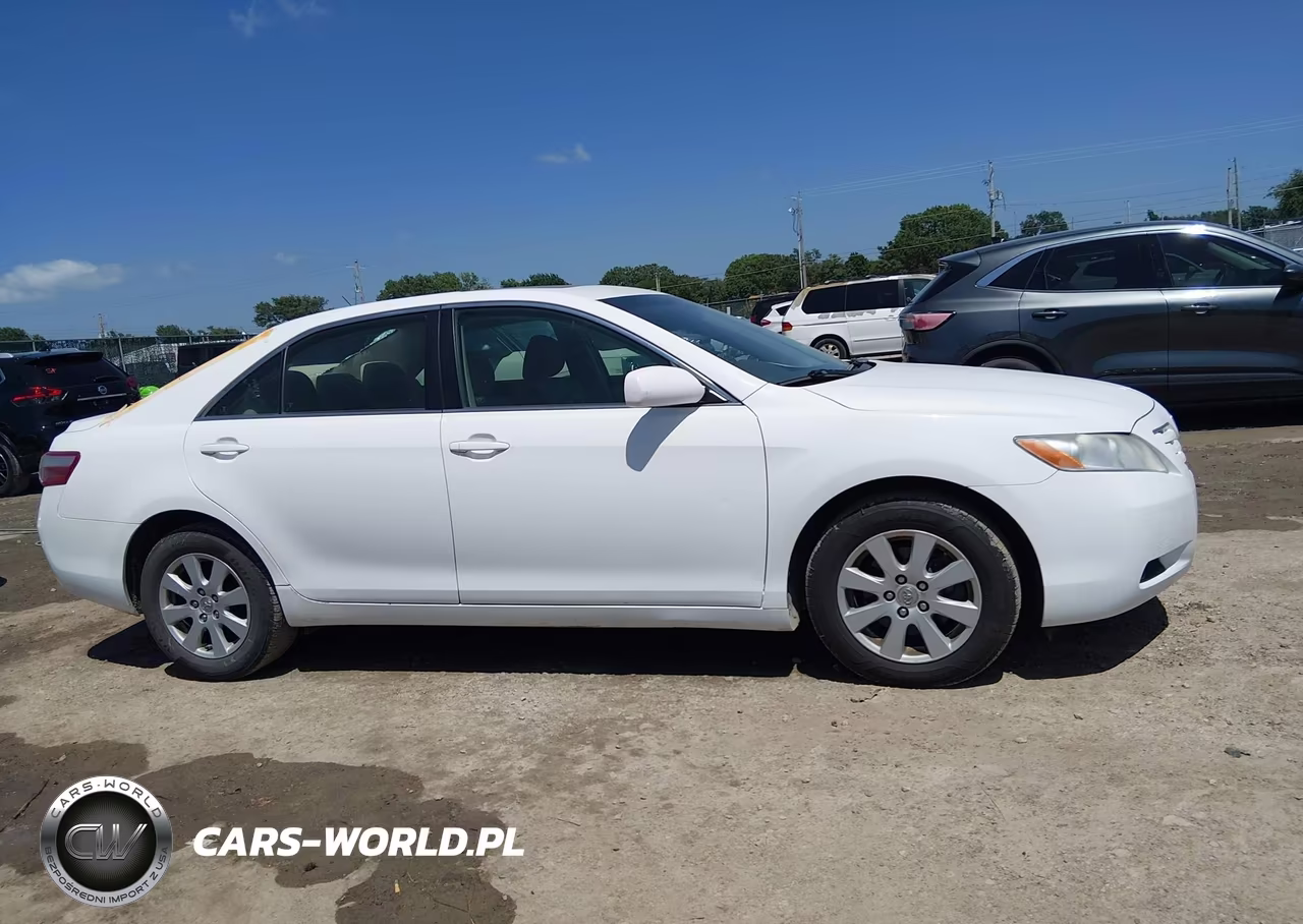 2007 Toyota Camry Xle VIN:4T1BE46K67U665753 - 13