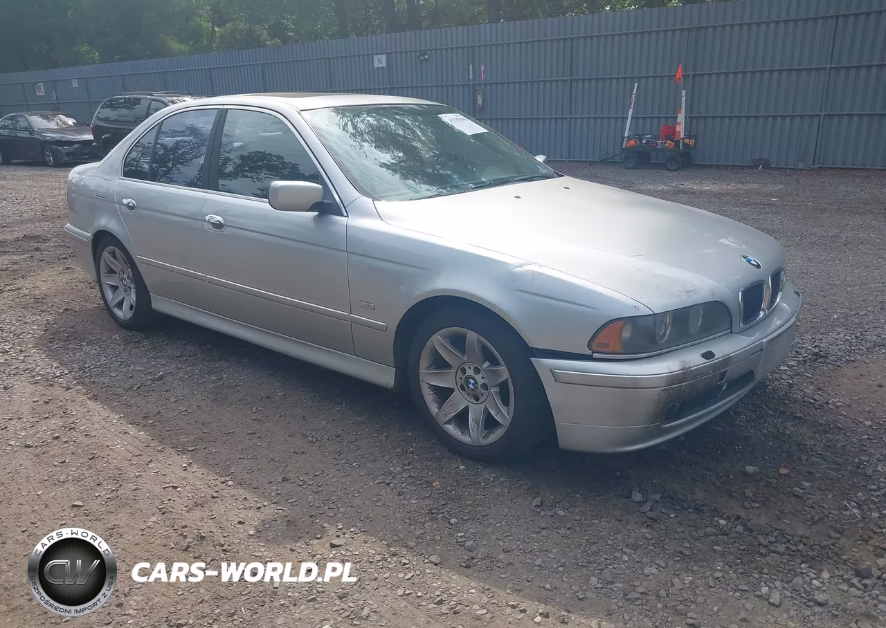 2002 BMW 525I