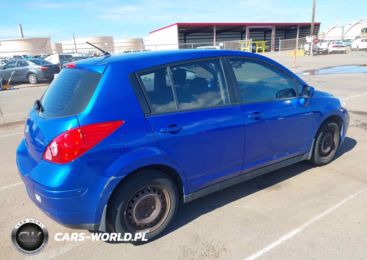 2009 Nissan Versa 1.8S VIN:3N1BC13EX9L480273 - 4
