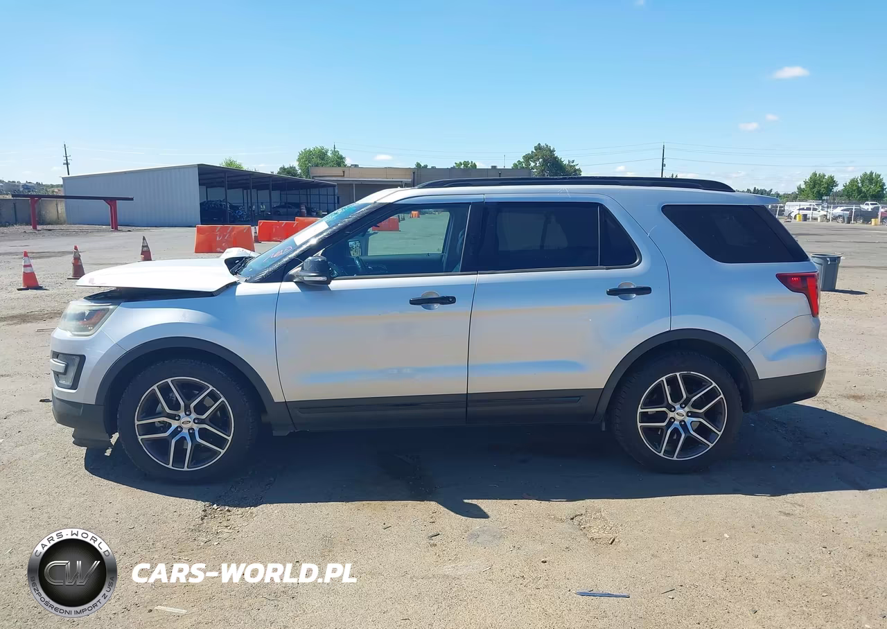 2016 Ford Explorer Sport VIN:1FM5K8GT0GGD14517 - 14
