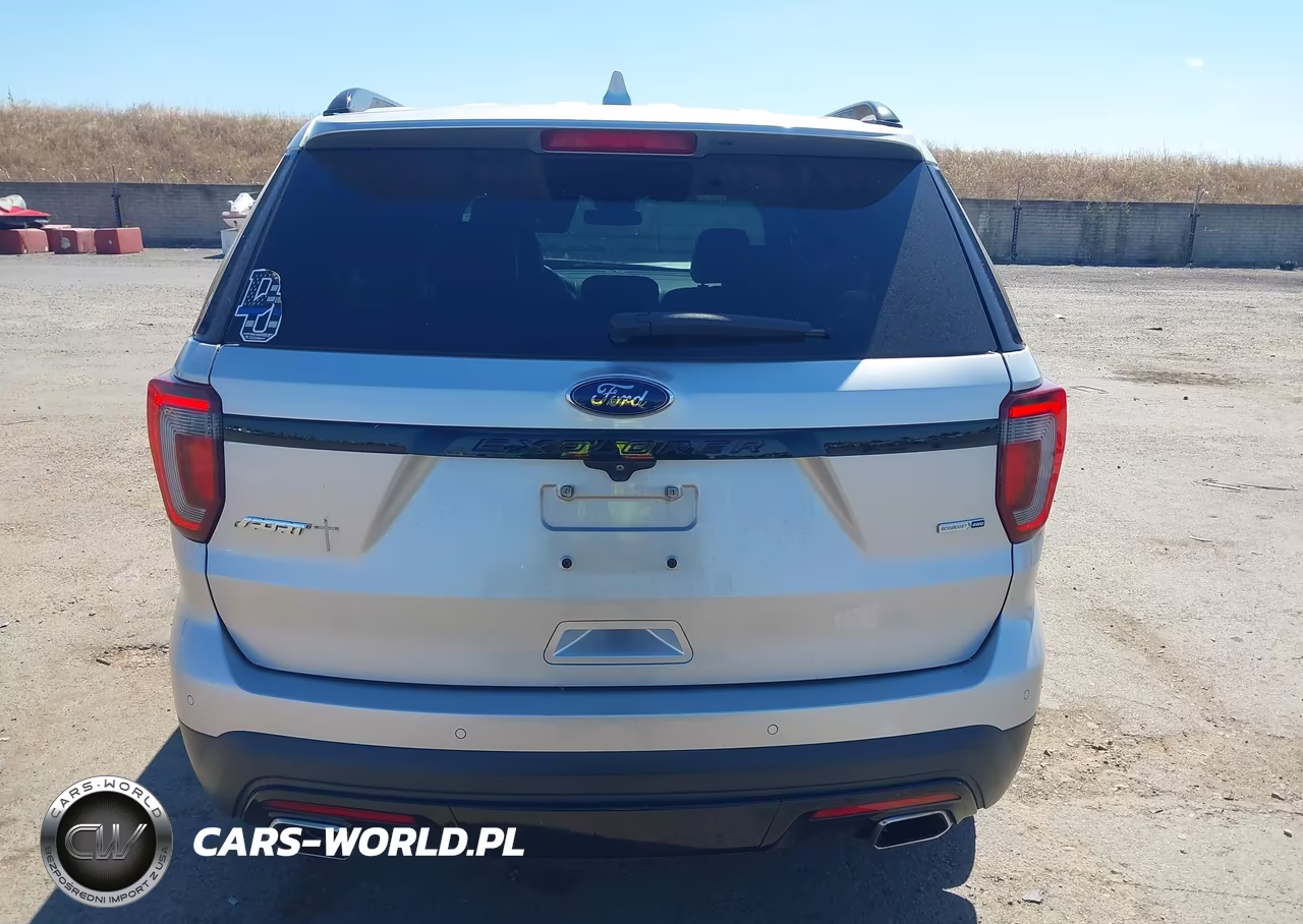 2016 Ford Explorer Sport VIN:1FM5K8GT0GGD14517 - 16