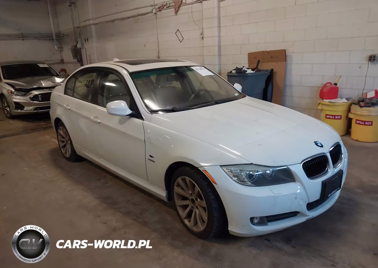 2009 BMW 328I xDrive – zdjęcie 1 z 11