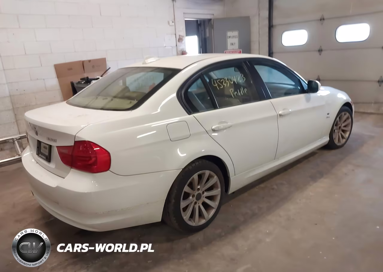 2009 BMW 328I xDrive VIN:WBAPK73559A452572 - 4