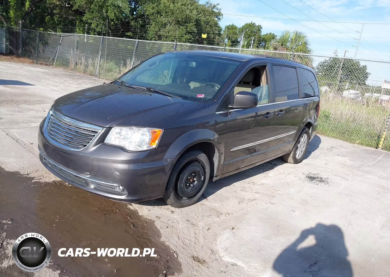2015 Chrysler Town & Country Touring VIN:2C4RC1BG4FR628981 - 2