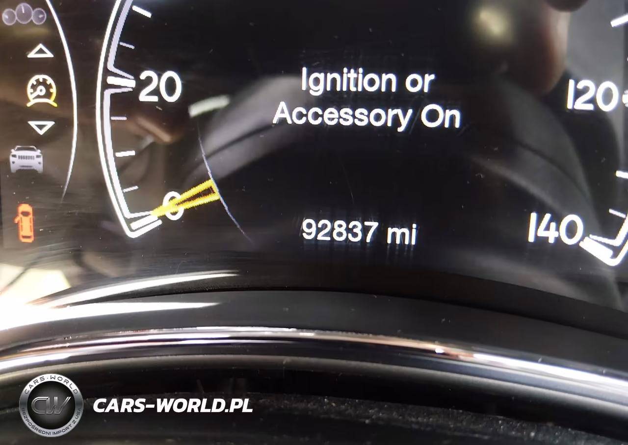 2019 Jeep Grand Cherokee Limited 4X4 VIN:1C4RJFBG5KC712345 - 16