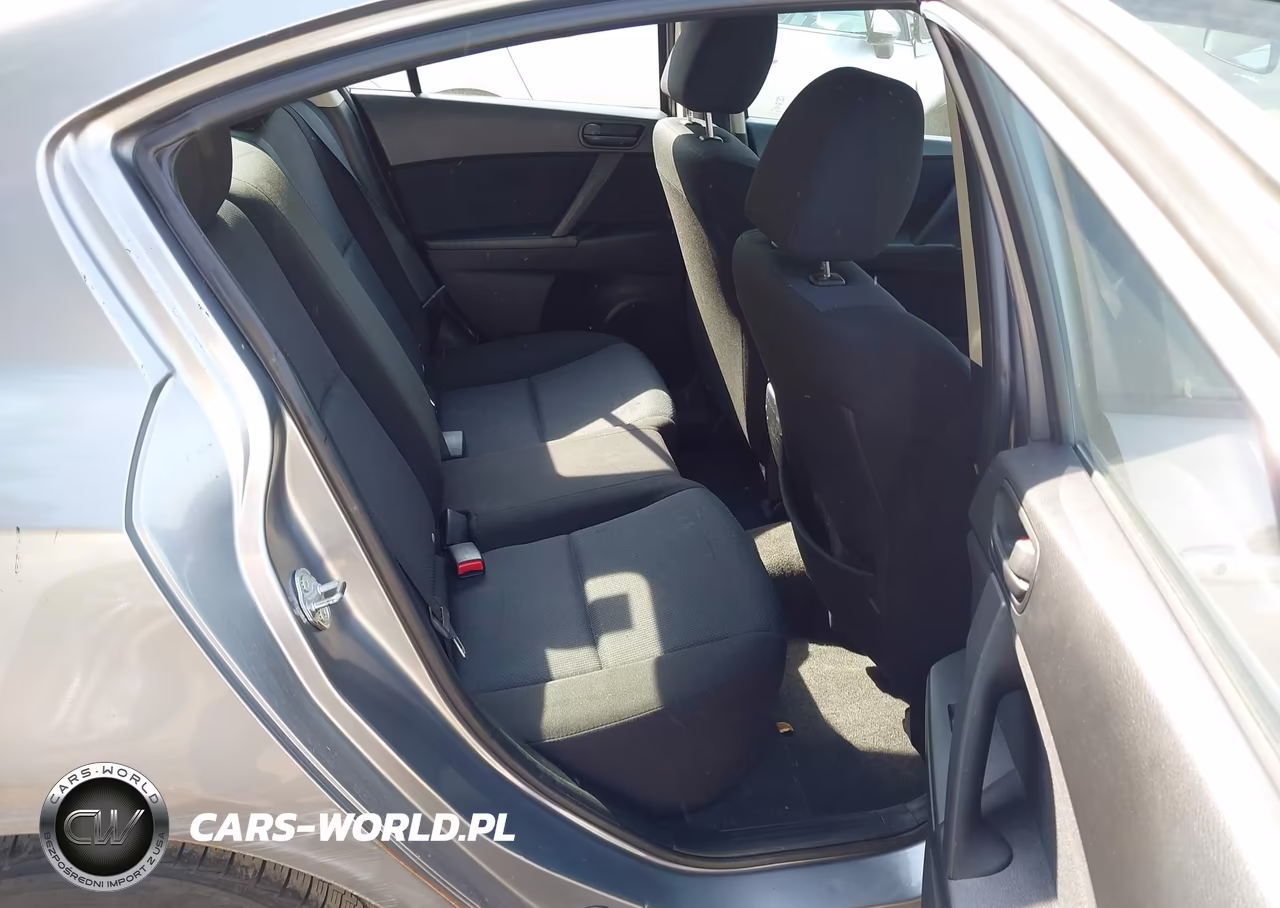 2010 Mazda Mazda3 I Sport VIN:JM1BL1SG8A1286434 - 8