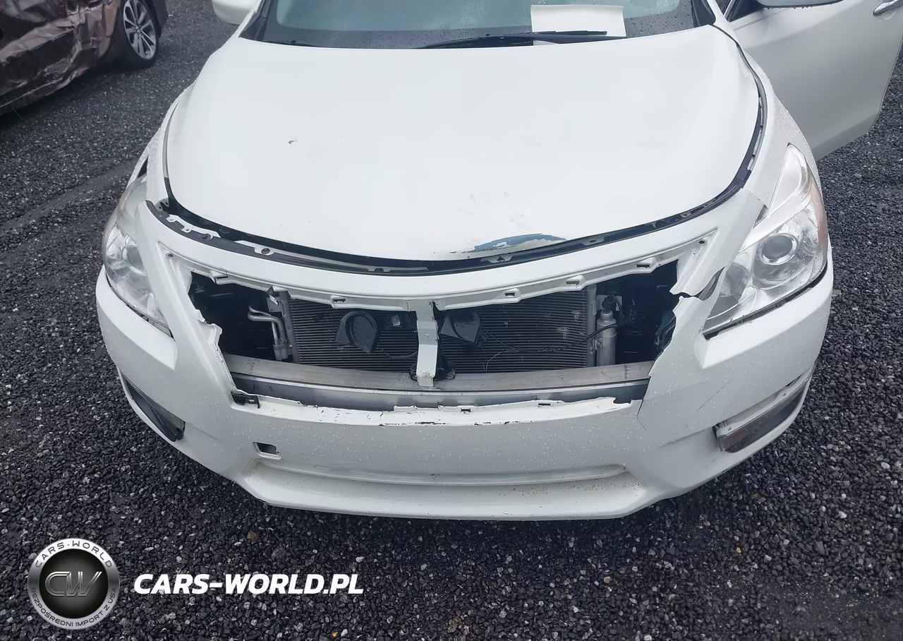 2015 Nissan Altima 2.5 S VIN:1N4AL3AP2FC136197 - 6