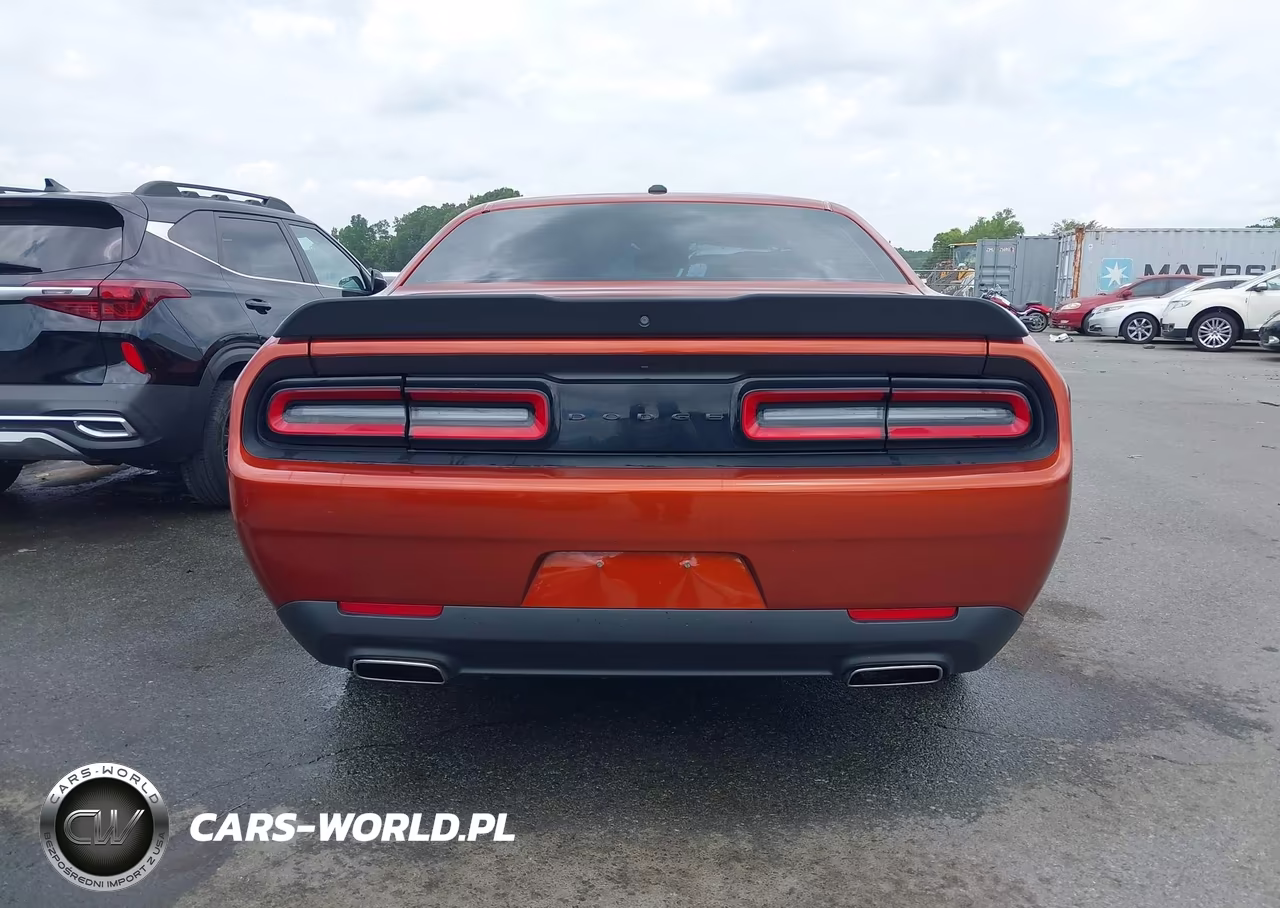 2021 Dodge Challenger Sxt VIN:2C3CDZAG9MH597043 - 17
