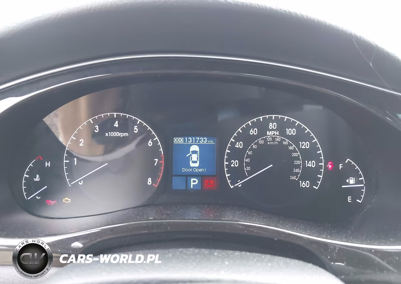 2012 Hyundai Genesis 3.8 VIN:KMHGC4DD4CU178125 - 7