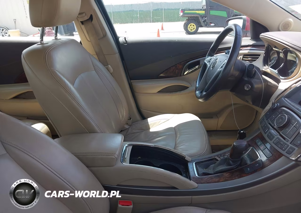 2013 Buick Lacrosse Leather Group VIN:1G4GC5ER5DF128470 - 5