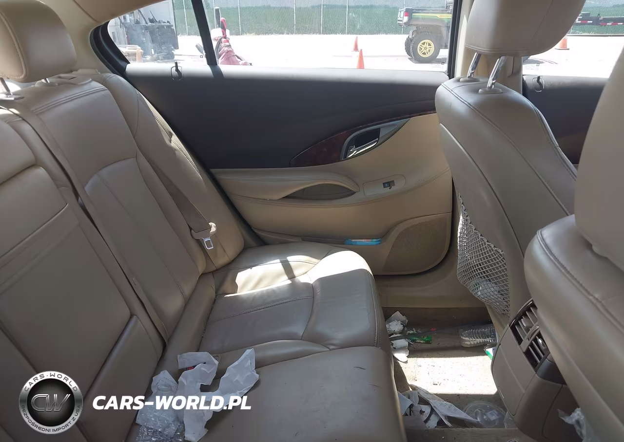 2013 Buick Lacrosse Leather Group VIN:1G4GC5ER5DF128470 - 8