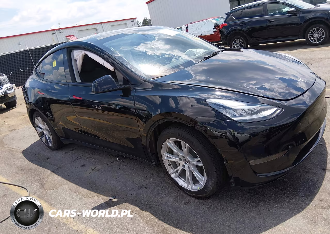 2021 Tesla Model Y Long Range Dual Motor All-Wheel Drive – zdjęcie 1 z 18