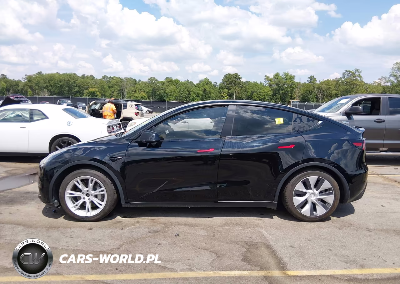 2021 Tesla Model Y Long Range Dual Motor All-Wheel Drive VIN:5YJYGDEE1MF209166 - 14