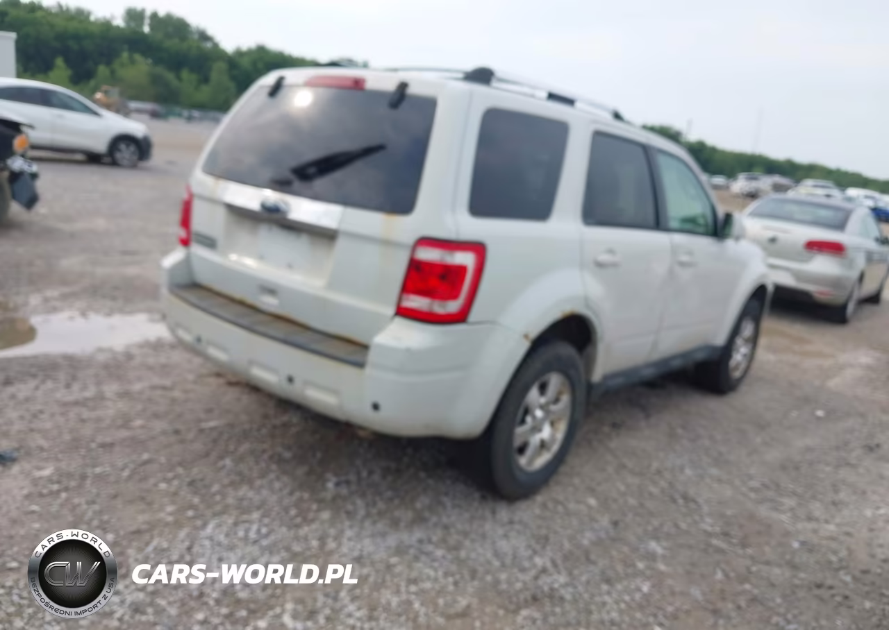 2011 Ford Escape Limited VIN:1FMCU0E73BKB02497 - 4